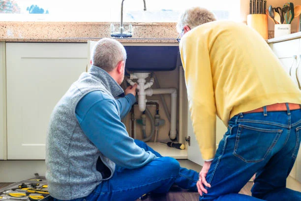 Should I Call a Plumber or Do It Myself?