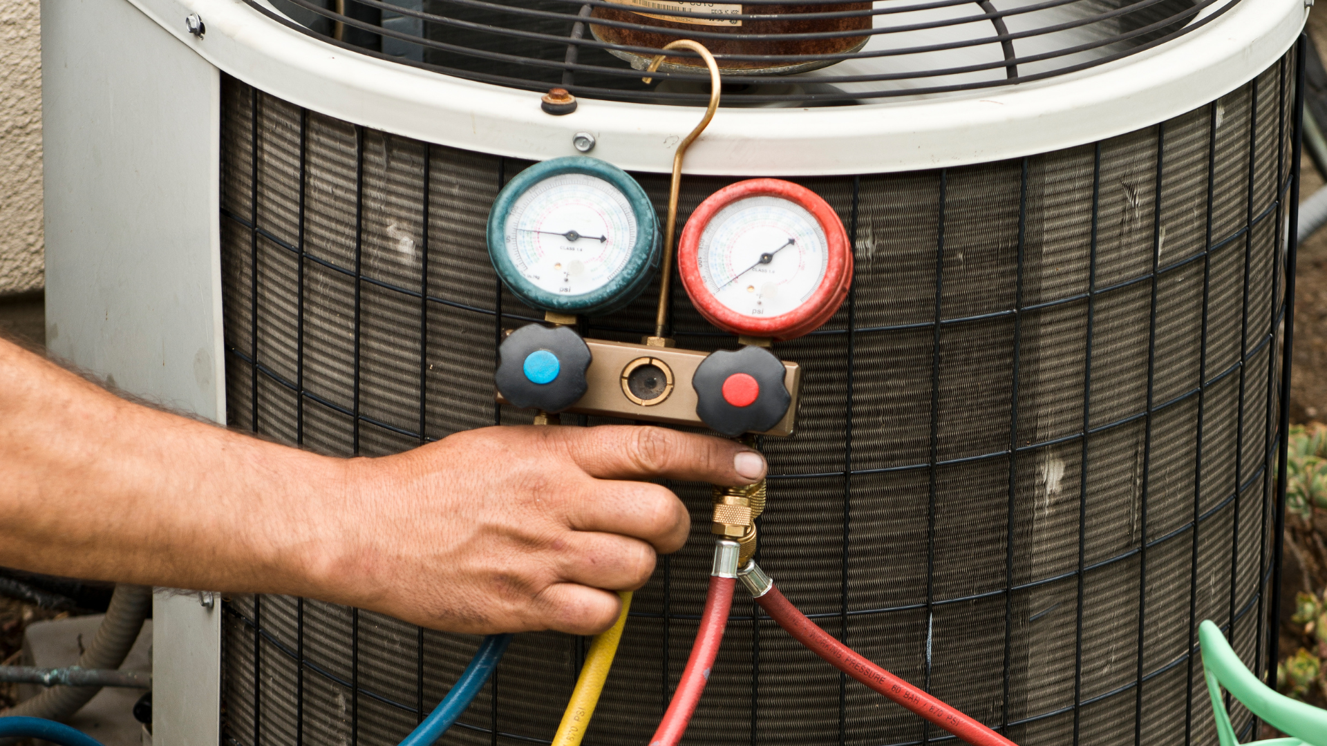 Signs Your AC Needs a Tune-Up Before Summer